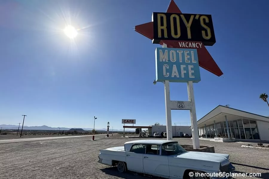 Roy's Motel